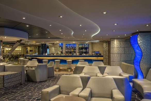 MSC Cruises MSC Divina Silver Lounge - Credits - MSC Rights - Ivan Sarfatti 3.jpg